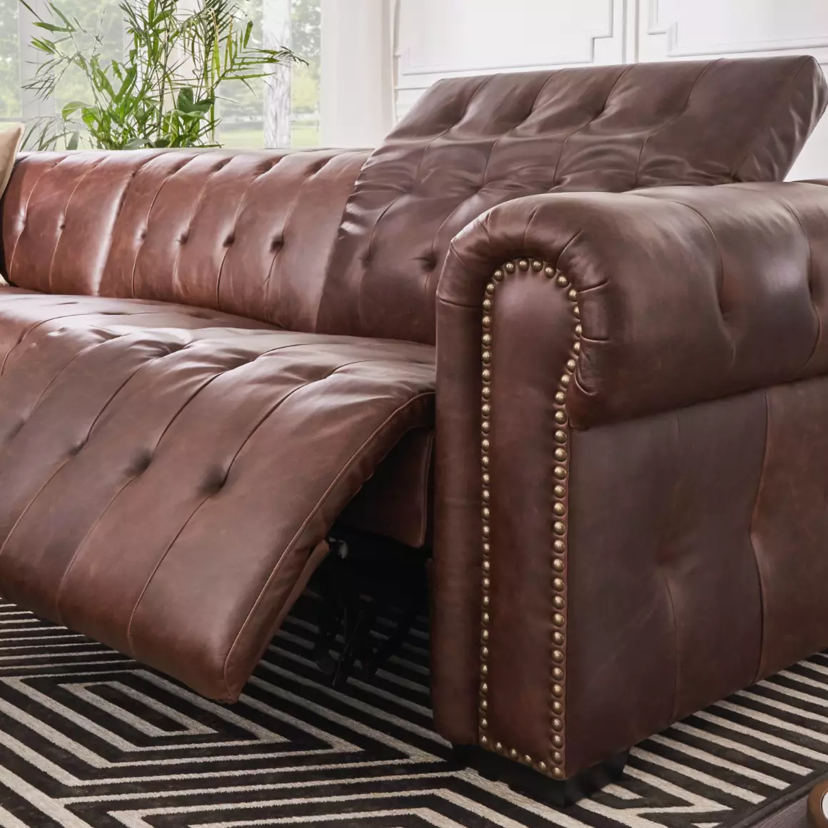 Windsor Park Leather Detail Image 02