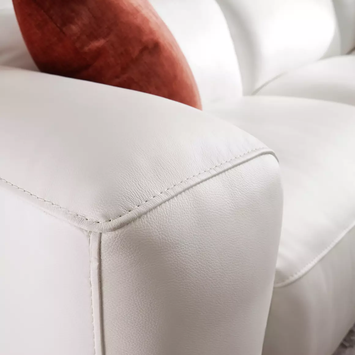 Sierra Reclining Detail Image 1