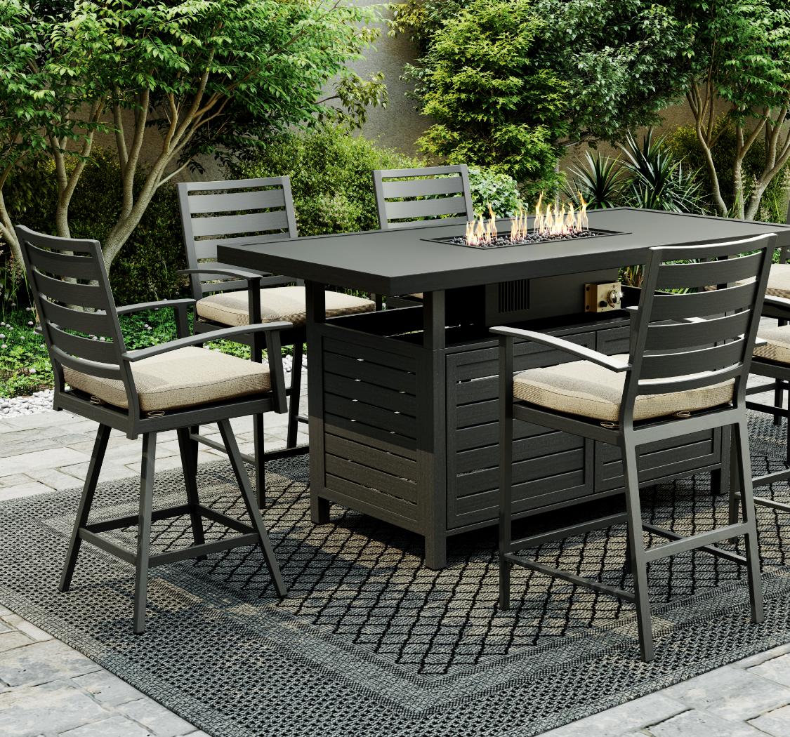 Outdoor Lifestyle Image - Lakeway Collection.
